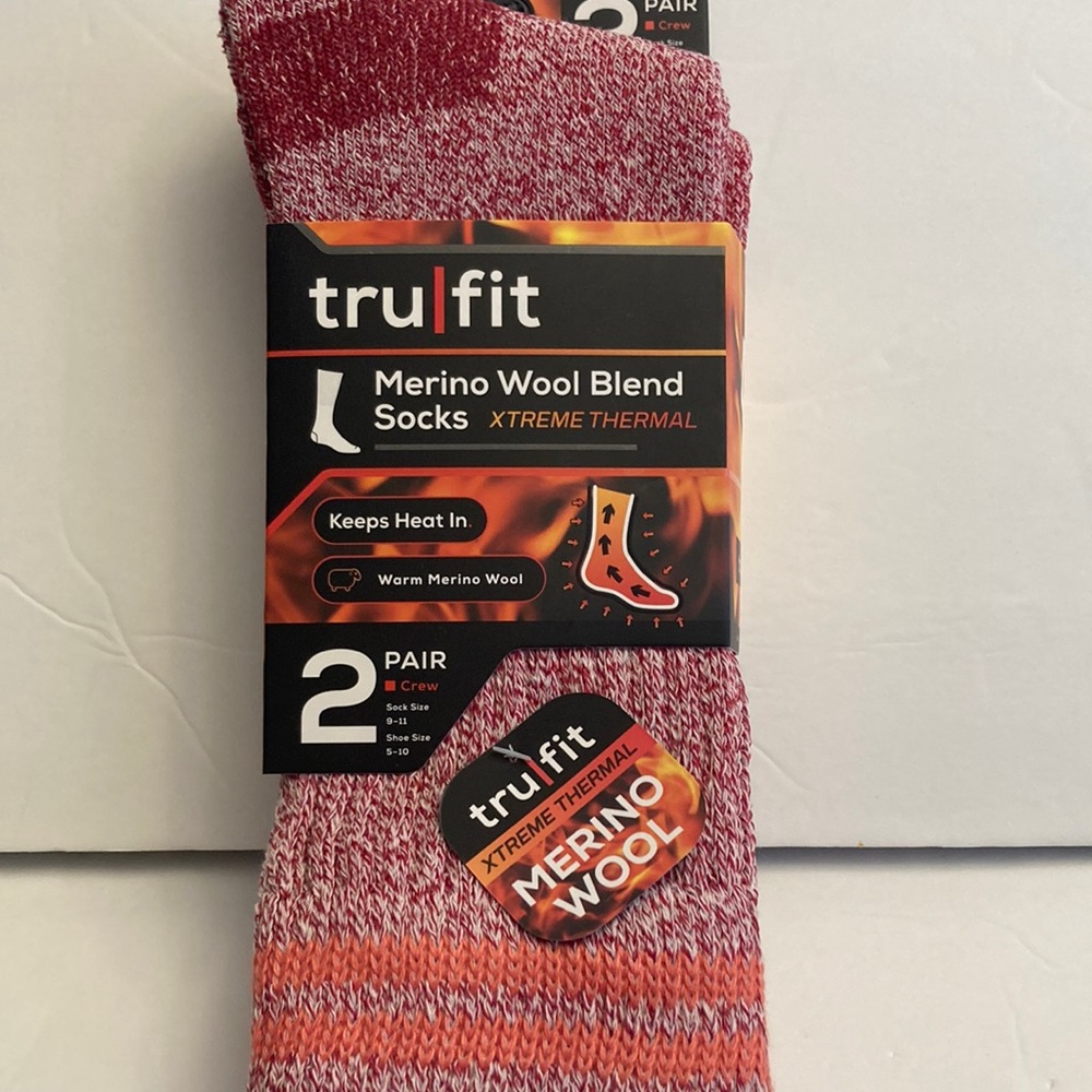 Merino Wool Blend Socks Xtreme Thermal Warm Cold Weather Boot Socks Red